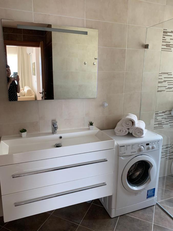 Ferienwohnung Ive Lole Ribara 38 Bečići Exterior foto
