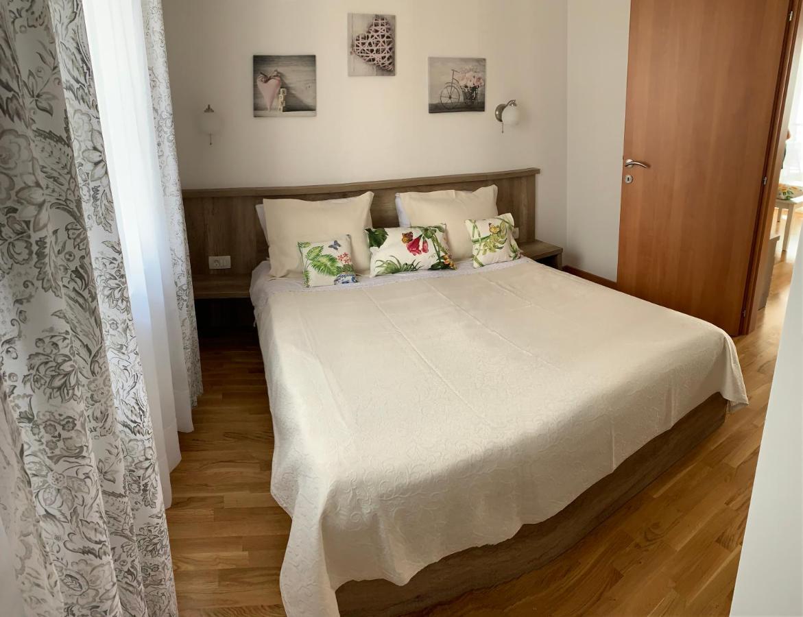 Ferienwohnung Ive Lole Ribara 38 Bečići Exterior foto