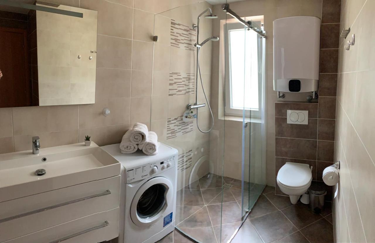 Ferienwohnung Ive Lole Ribara 38 Bečići Exterior foto